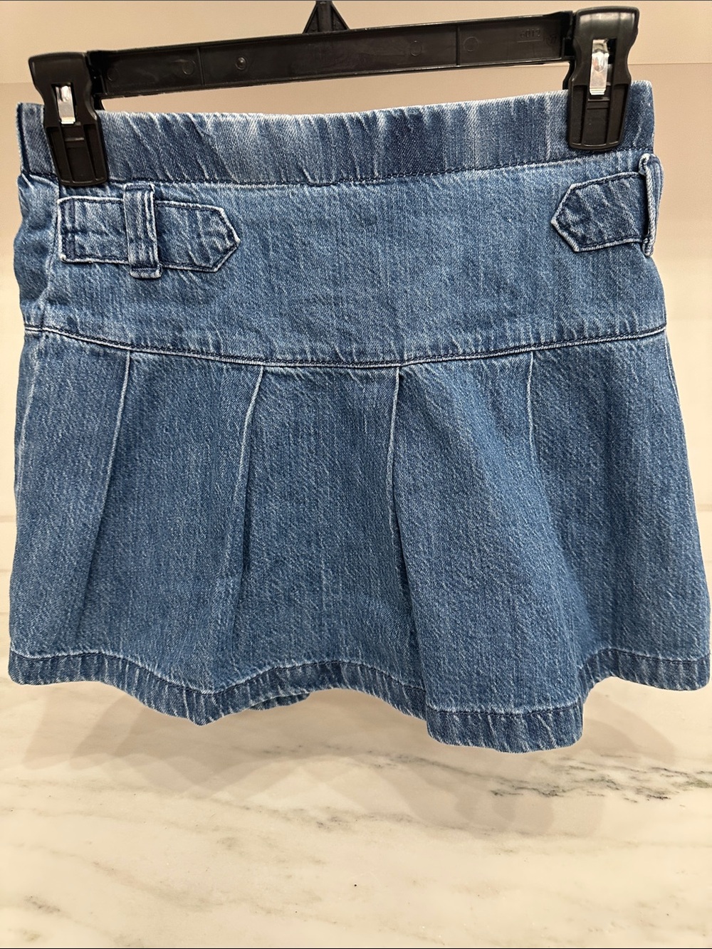 Abercrombie Kids girls size 11/12 Classic Blue Denim Mini Skort. New